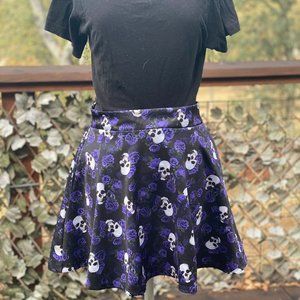 Hot Topic Flowers & Skulls Skirt
